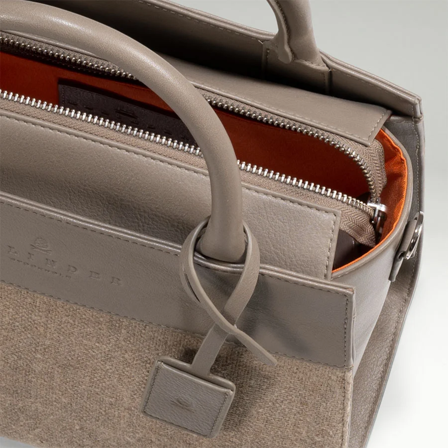 Central Park Mini Tote Grey - Image 5
