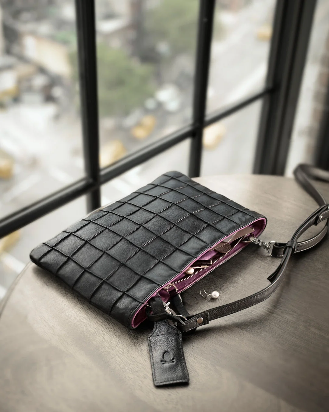 Grace Clutch Black - Image 7