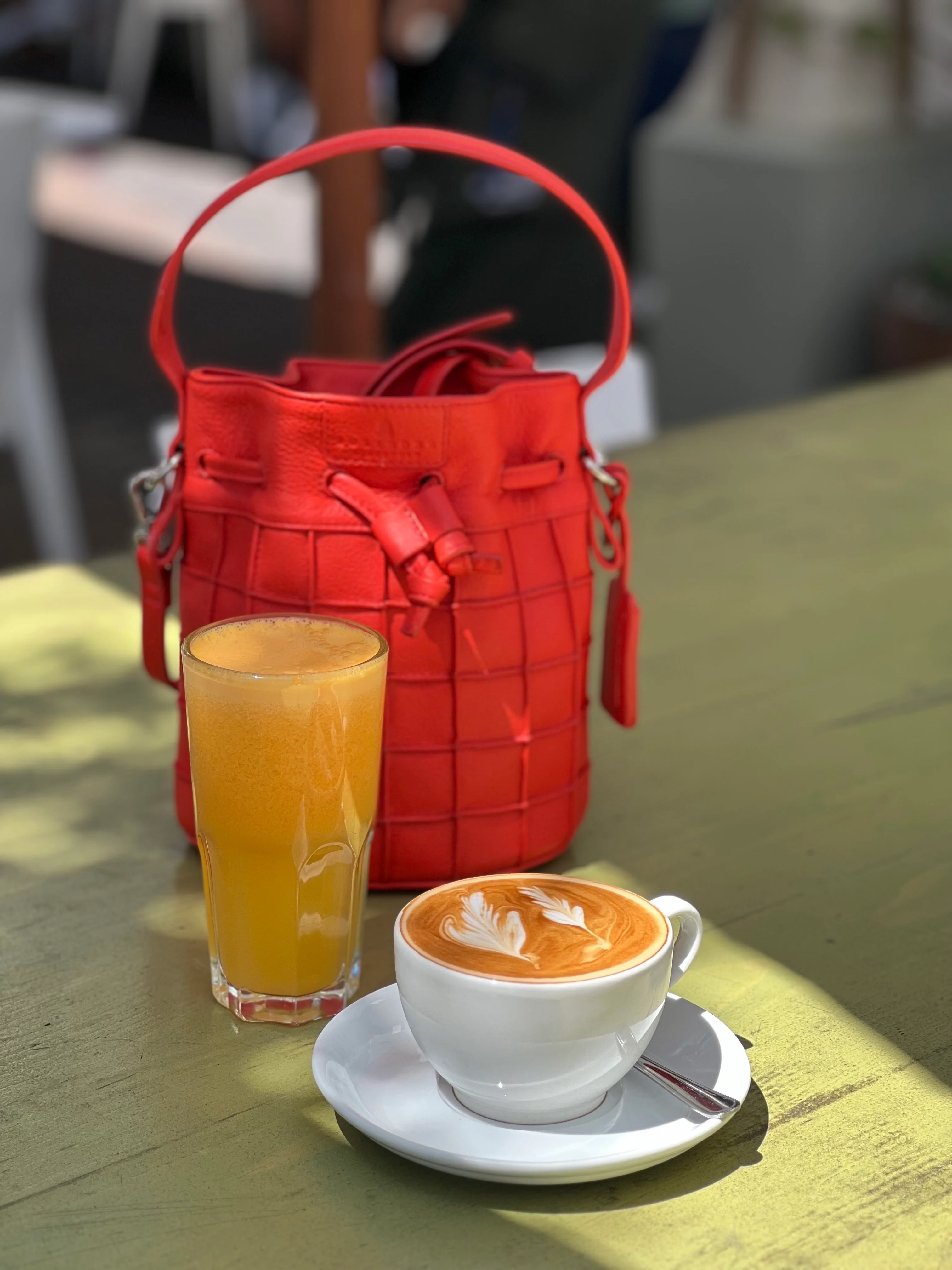 Jet Set Mini Bucket Passion - Image 9