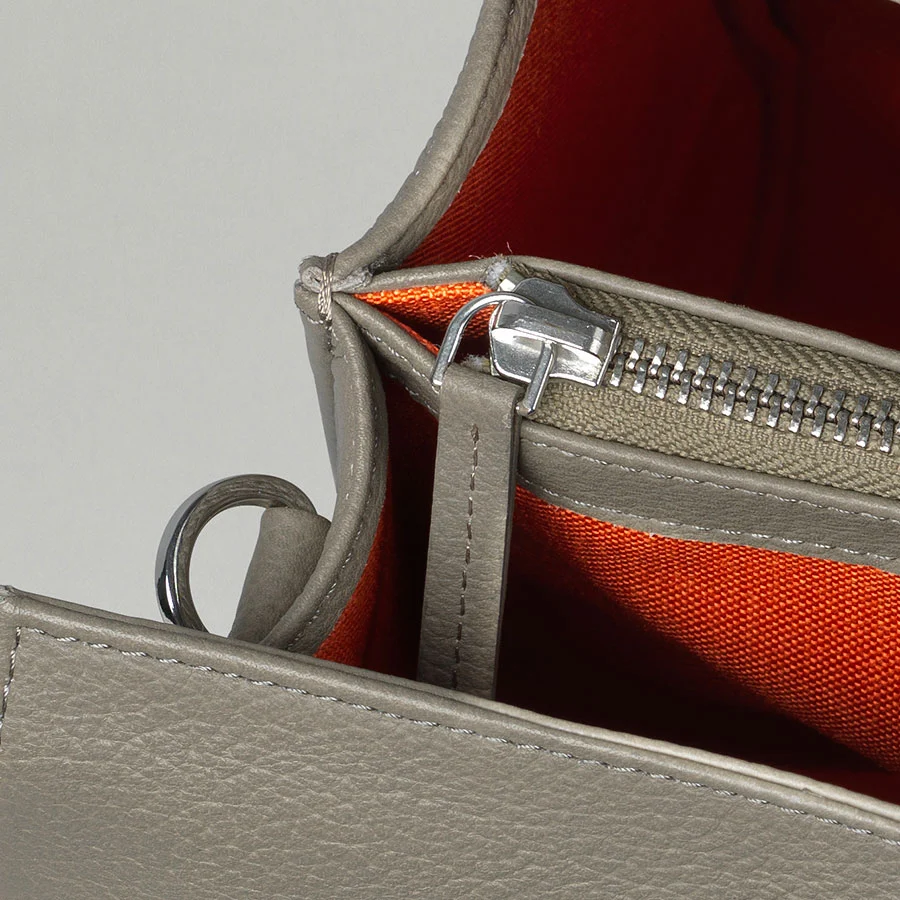 Dignity Tote Grey - Image 5